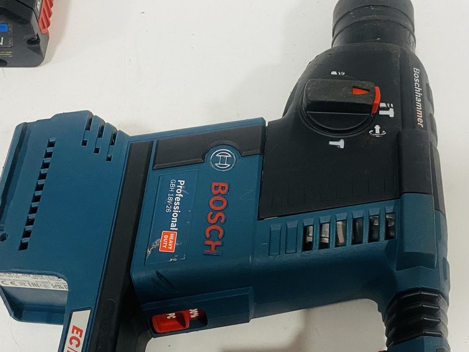 Bosch rotopercutor GBH 18v -26