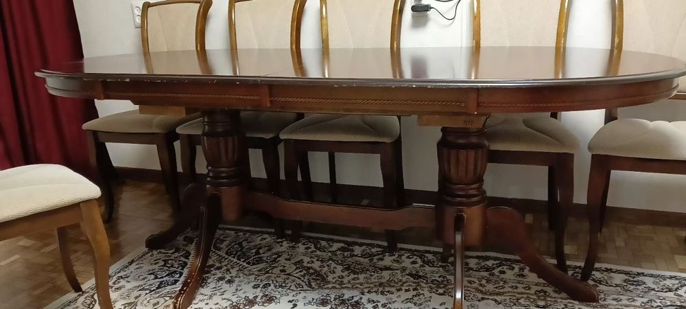 Стол. Овальный. Индонезия.