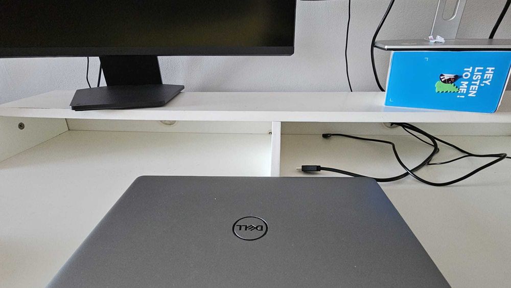 Vand birou elegant cu sertare 116 x 60 cm