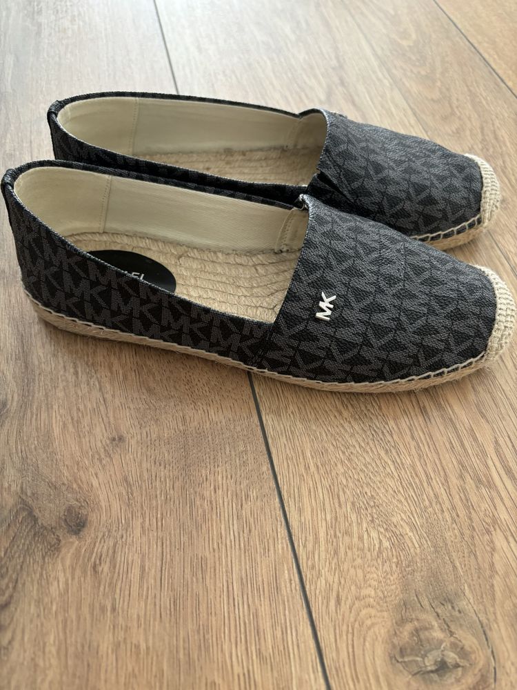 Michael Kors еспадрили