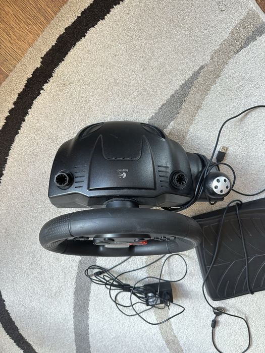 Logitech Driving Force GT