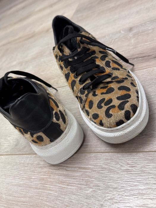 Сникърси тигров десен