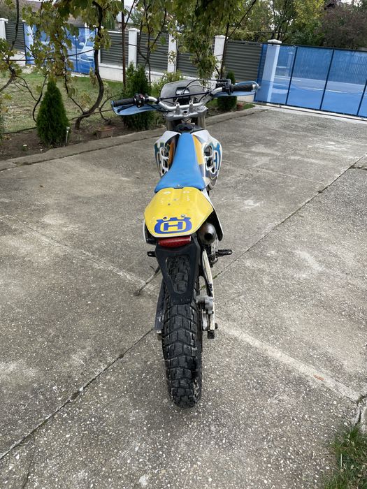 Vand Husqvarna 125 cc ( ktm , yamaha, suzuki, honda )