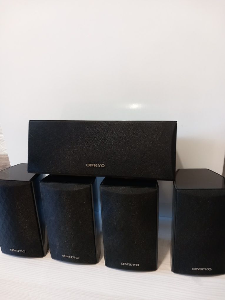 Колони-ONKYO-усилвател-ONKYO TX-SR 608  и TX-NR 509