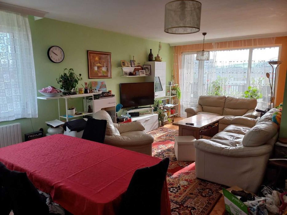 Просторен 3-стаен апартамент (105 кв.м )  – до метро Младост 1.