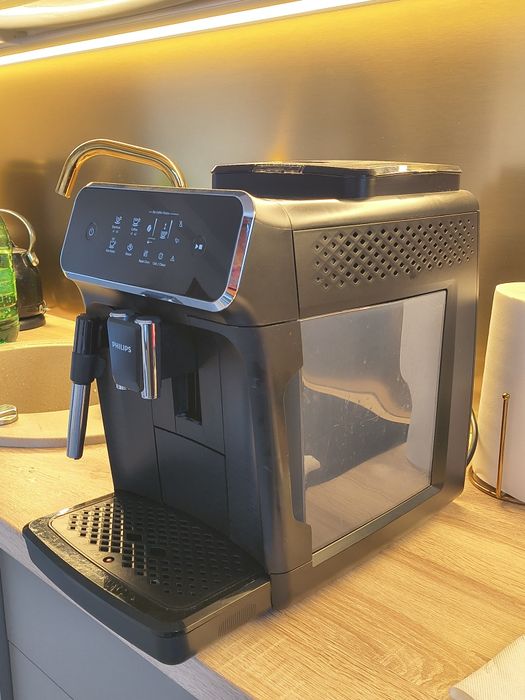 Espressor Philips boabe seria 2200