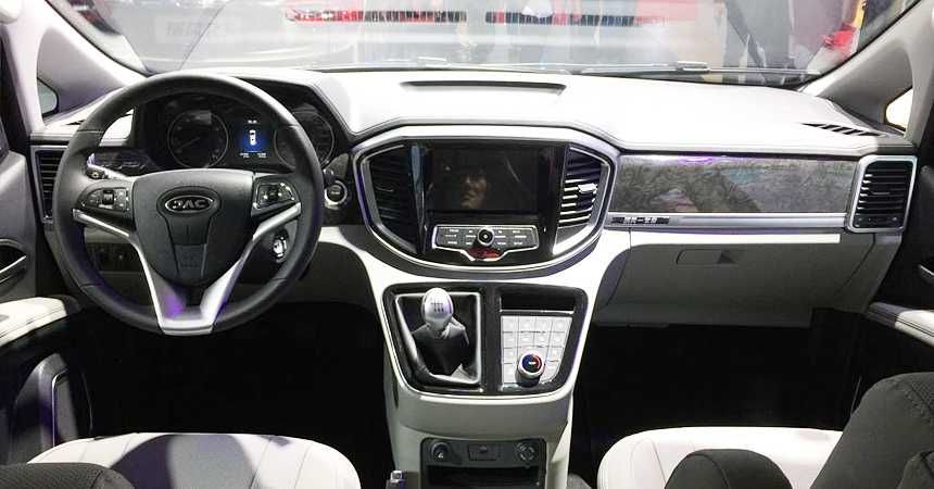 jAC M4 REFINE  минивен МКК