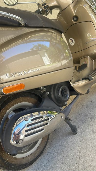 Scuter Vespa LX50 49cc 2011