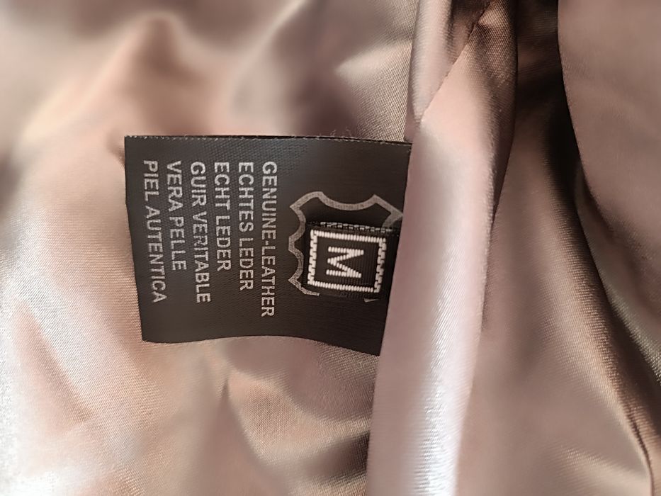 Намаление! Късо палто с качулка от естествен косъм