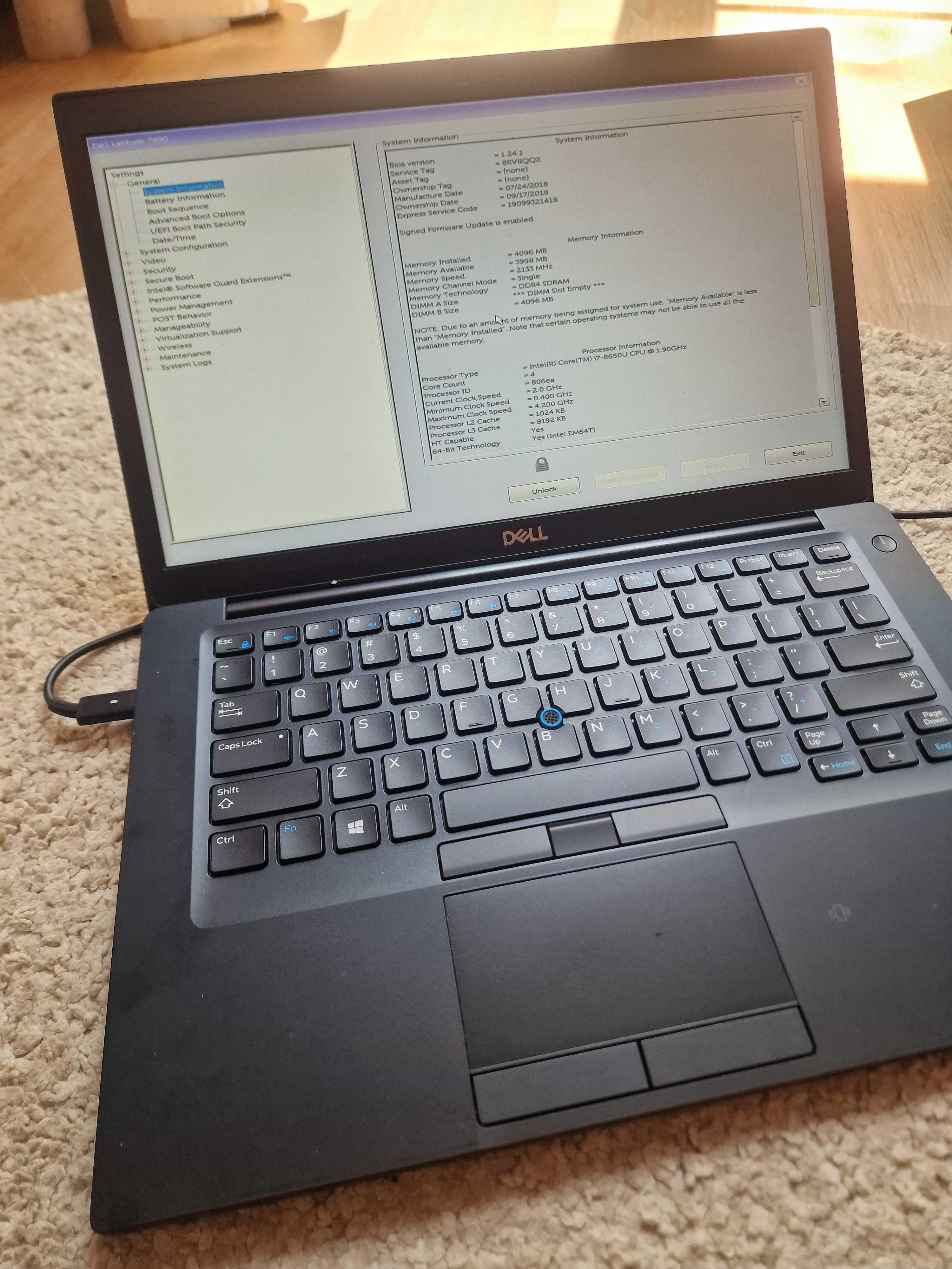 Laptop Fujitsu Siemens i5Gen8 Ram16GB SSD512GB 13"FHD Baterie 3 ore