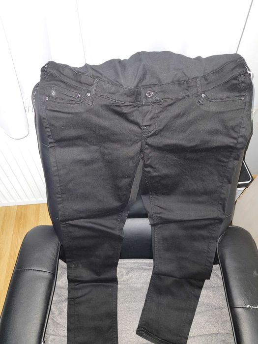Jeans gravide H&M, NOI