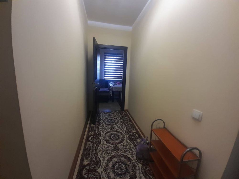 Самарканда Motritda 7 etajkada 2 chi etaj 2 xonali uy ijaraga beriladi
