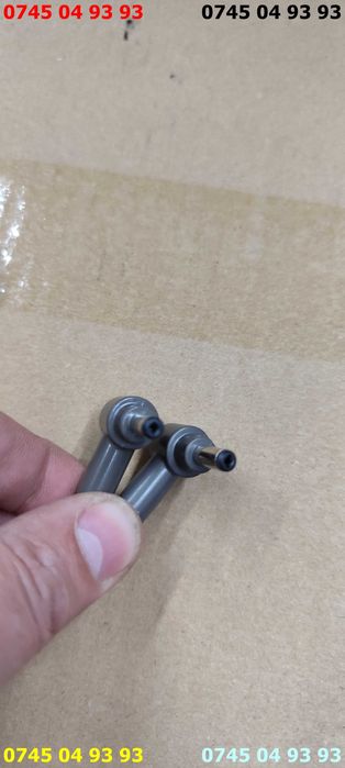 alimentator incarcator aspirator dyson 30.45V 1.1A pret pe bucata