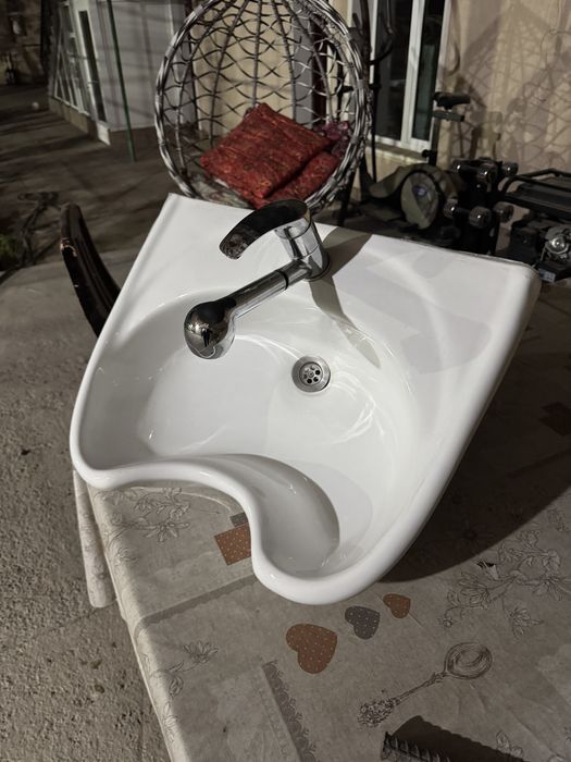 раковина для парикмахерской