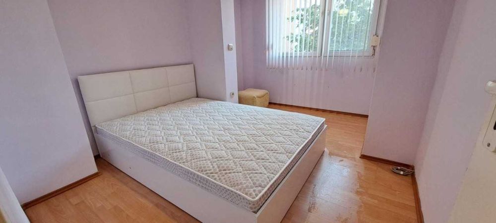 Двустаен апартамент в Смирненски