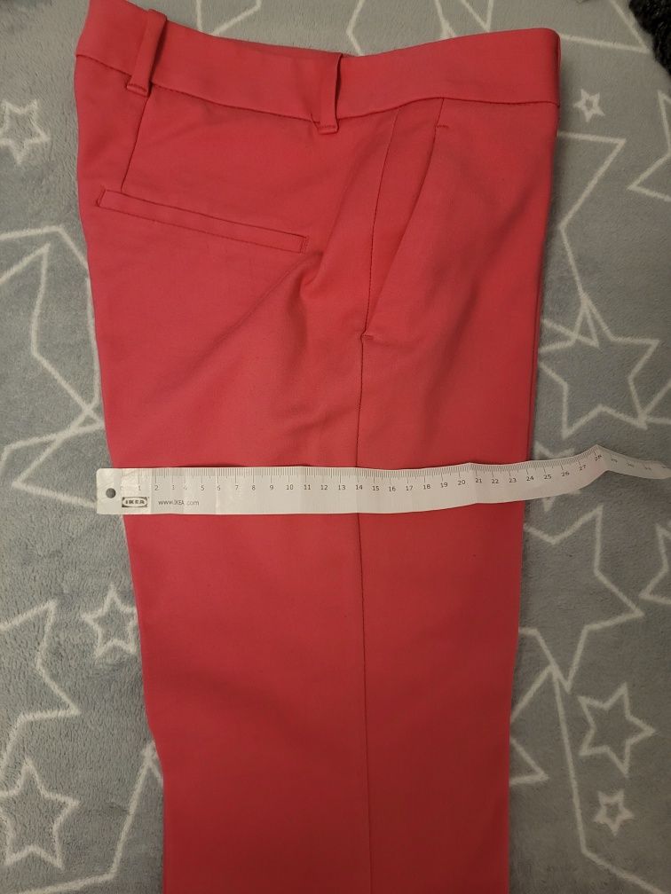 Pantaloni Zara xs