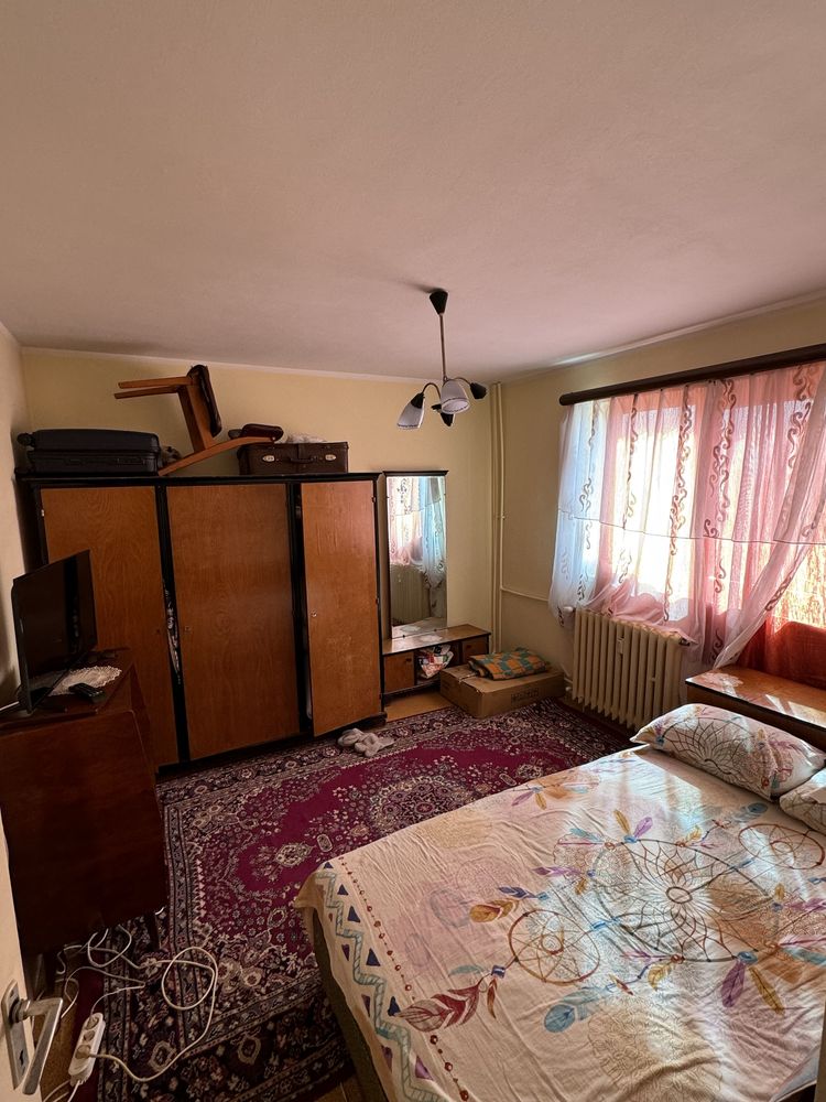 Apartament 2 camere decomandat (circular) Piata Aurora