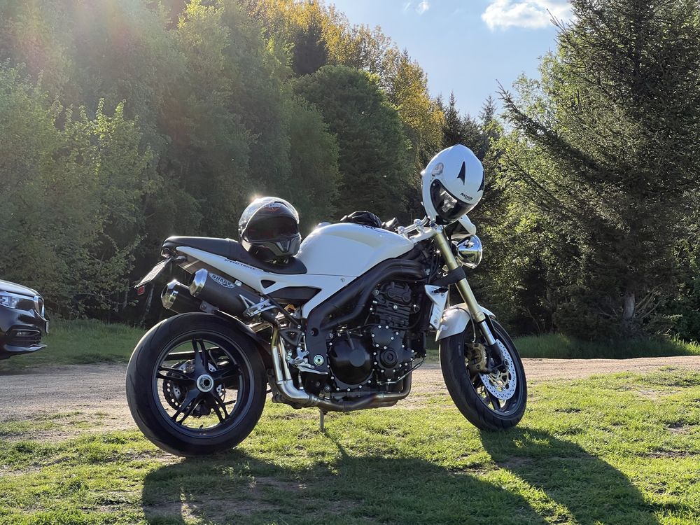 Triumph Speed Triple 1050