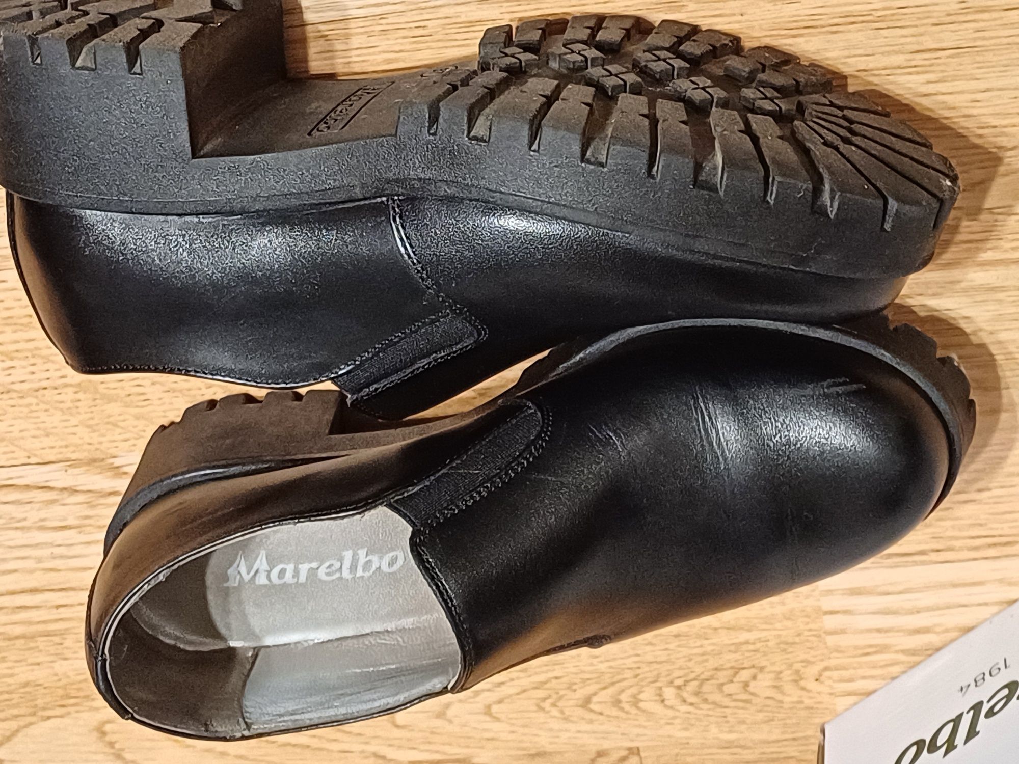 Pantofi Marelbo marime 37