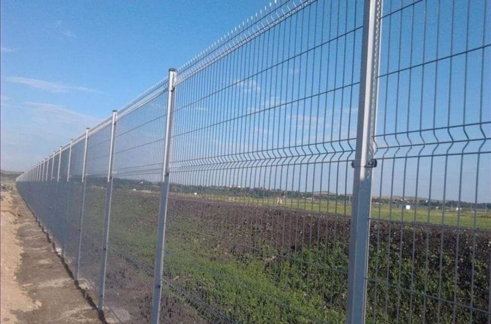 Meșter la garduri cu experiență în domeniul de peste 15 ani în constru