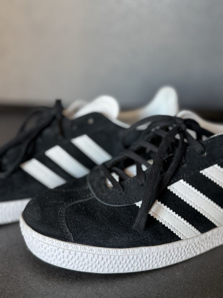 Adidas Gazelle 40 номер