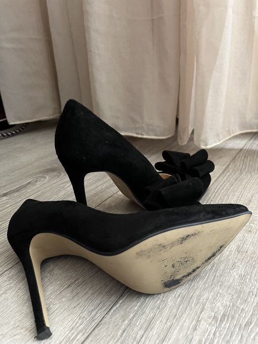 Pantofi piele intoarsa marimea 38
