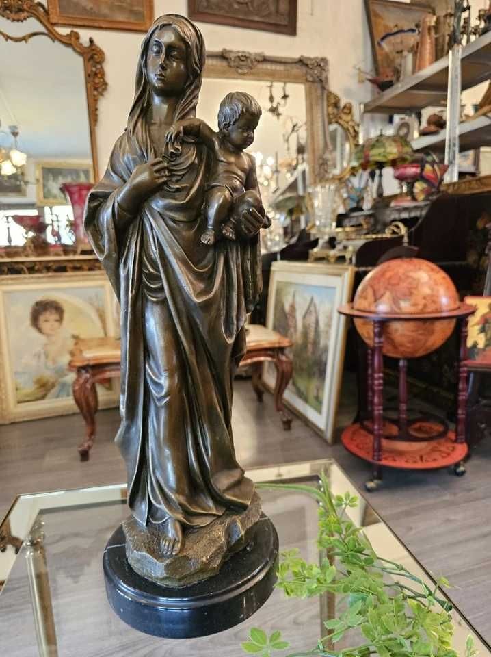 Statueta din bronz" Fecioara Maria cu pruncul Iisus"