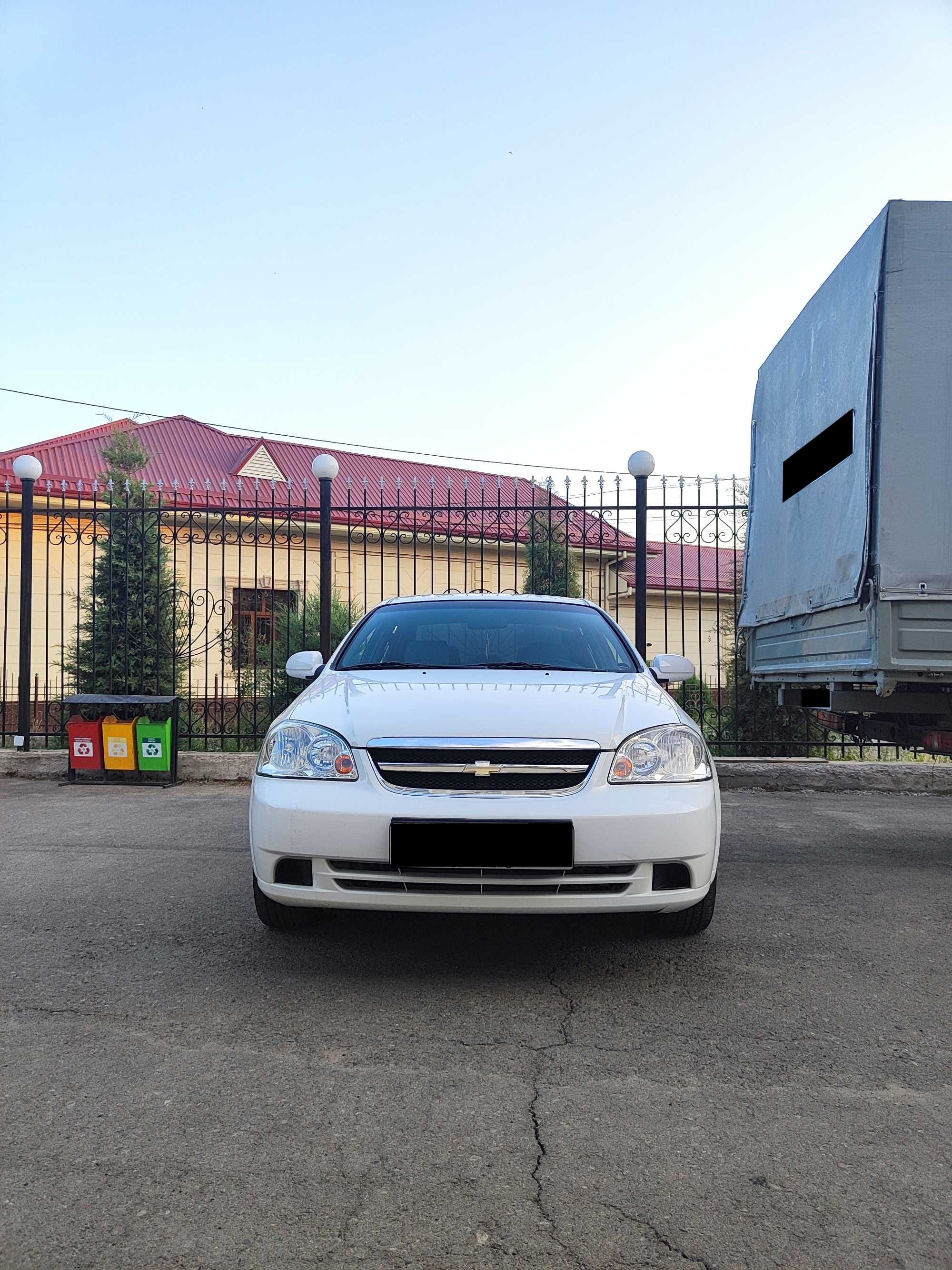 Lacetti 1.8 механика 2010 Лачетти