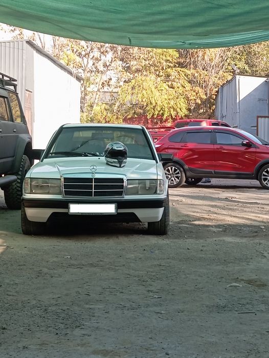 Mercedes w201 sotiladi Продается w201 Мерседес