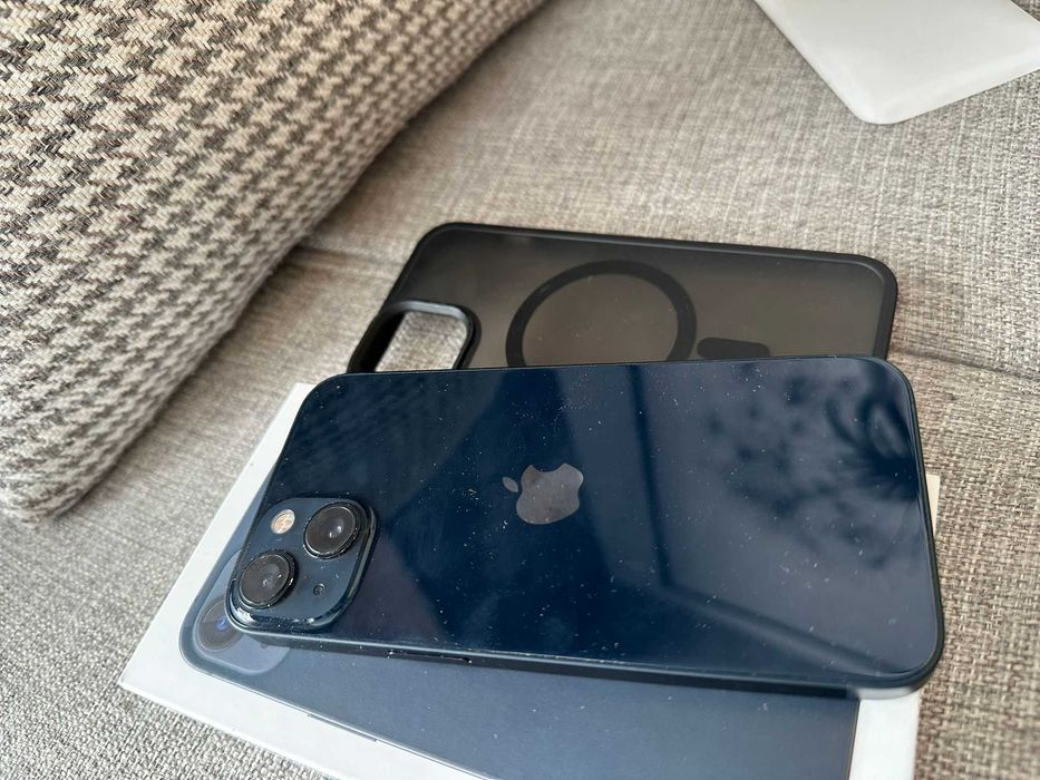 Iphone 13 Negru 128 GB baterie 86% Impecabil Liber de retea