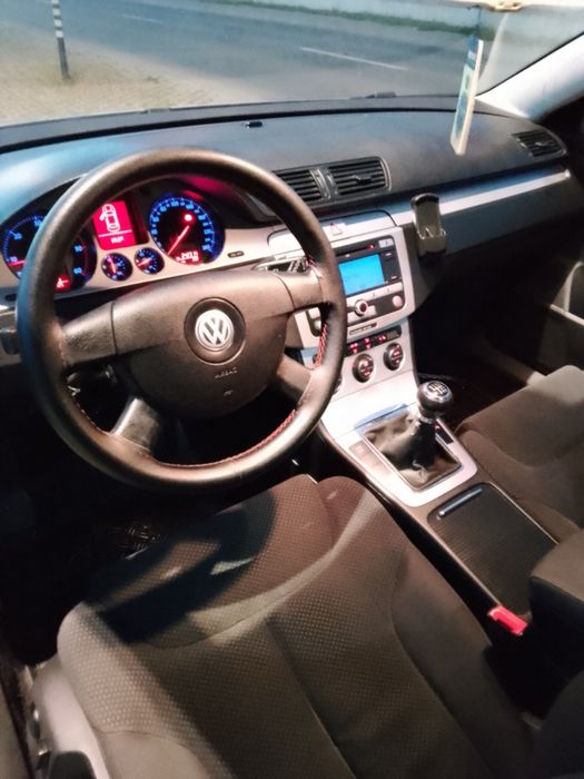 Vând Vw Passat B6 2008 2.0 TDI