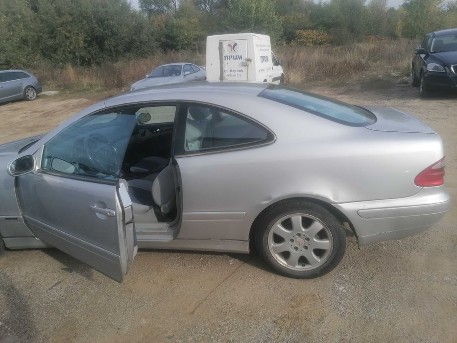 Mercedes  CLK  200  Kompressor   2002   {GAS}  Avantgarde Transmission