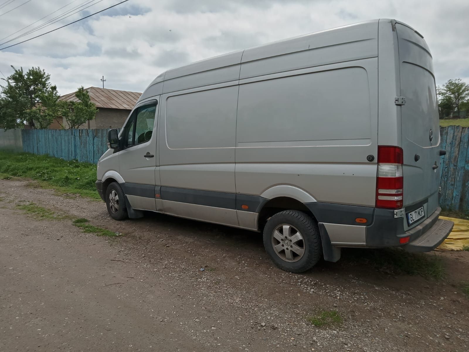 Vând Mercedes Sprinter