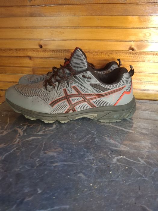 Asics Gel-Venture 8