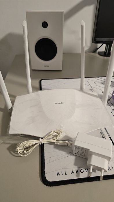 Router Wireless TENDA Tx3, Ax1800, Wi-Fi 6, Dual-Band, Gigabit