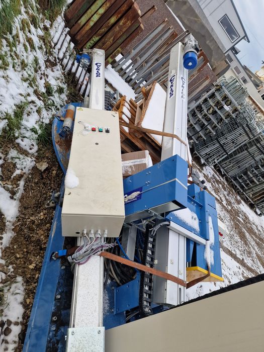 Masina de infoliat paleti