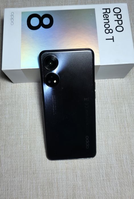 Смартфон OppoReno8T