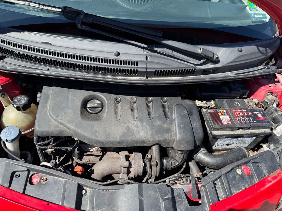 Продавам Toyota Aygo