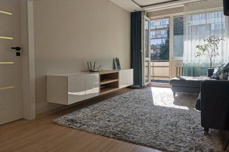 Тристаен апартамент под наем в ж.к. Стрелбище, 2213281