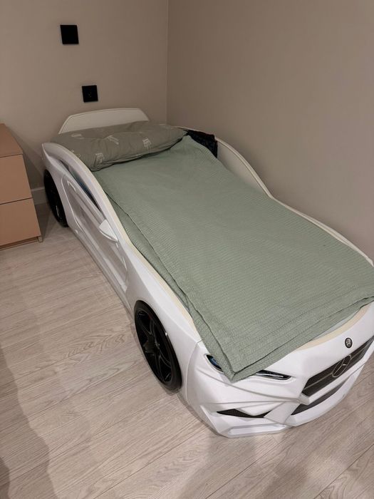 Детская кровать MERSEDEC в отличном сост