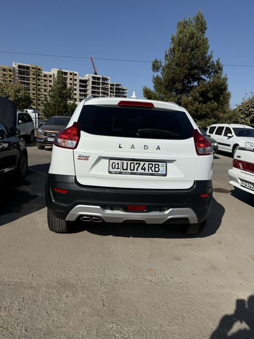 Lada Xray 1.6 Nissan mator CVT