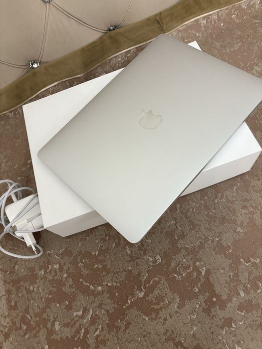 Macbook air 13 M1 2020