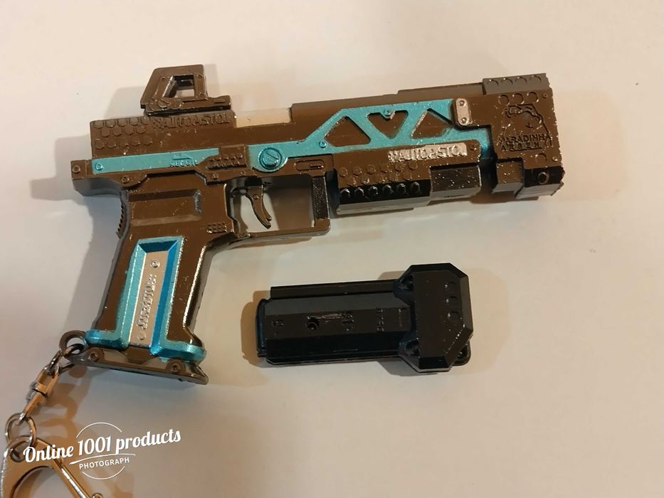 Apex Legends сувенири