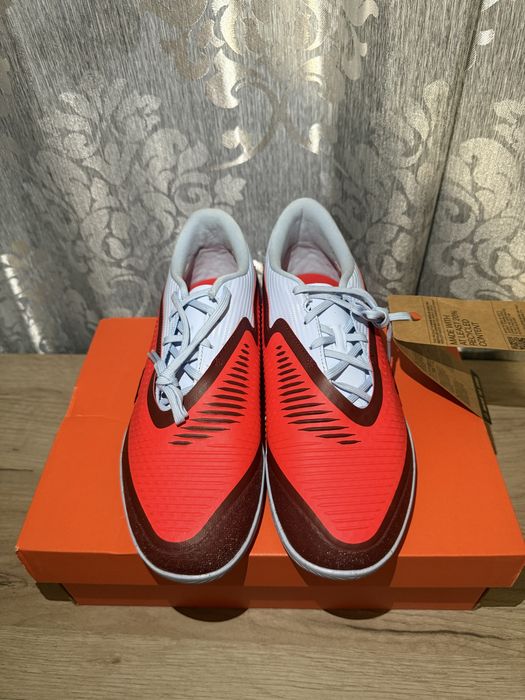 Nike Phantom 6 Low Academy IC