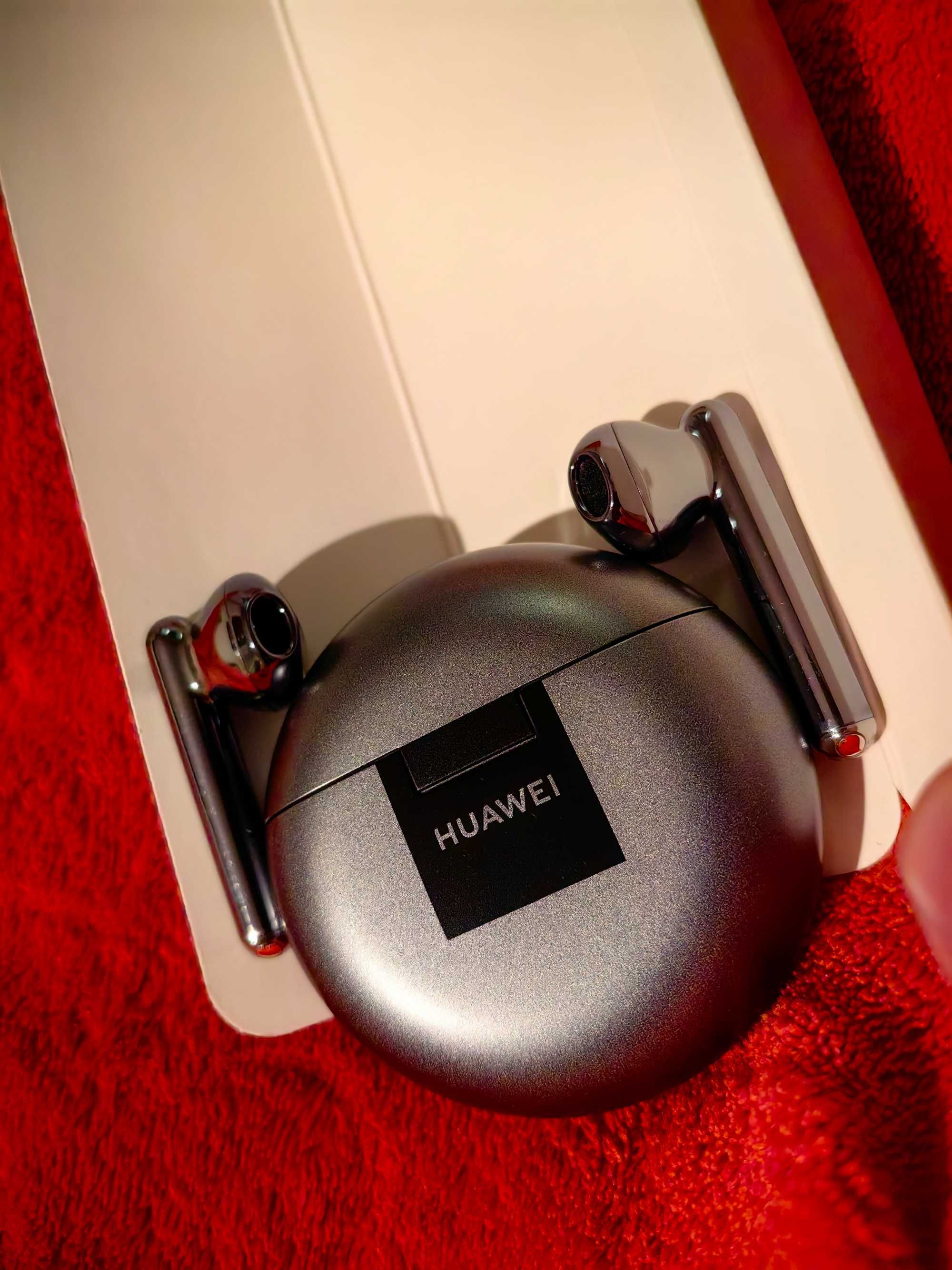 Huawei Freebuds 4 безжични слушалки