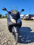 Yamaha TMAX motociclu