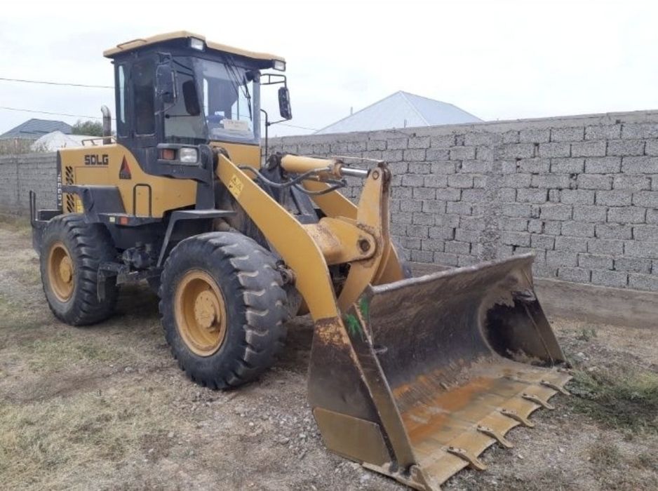 Аргынбекова Услуги поргузчика и камаз 24/7