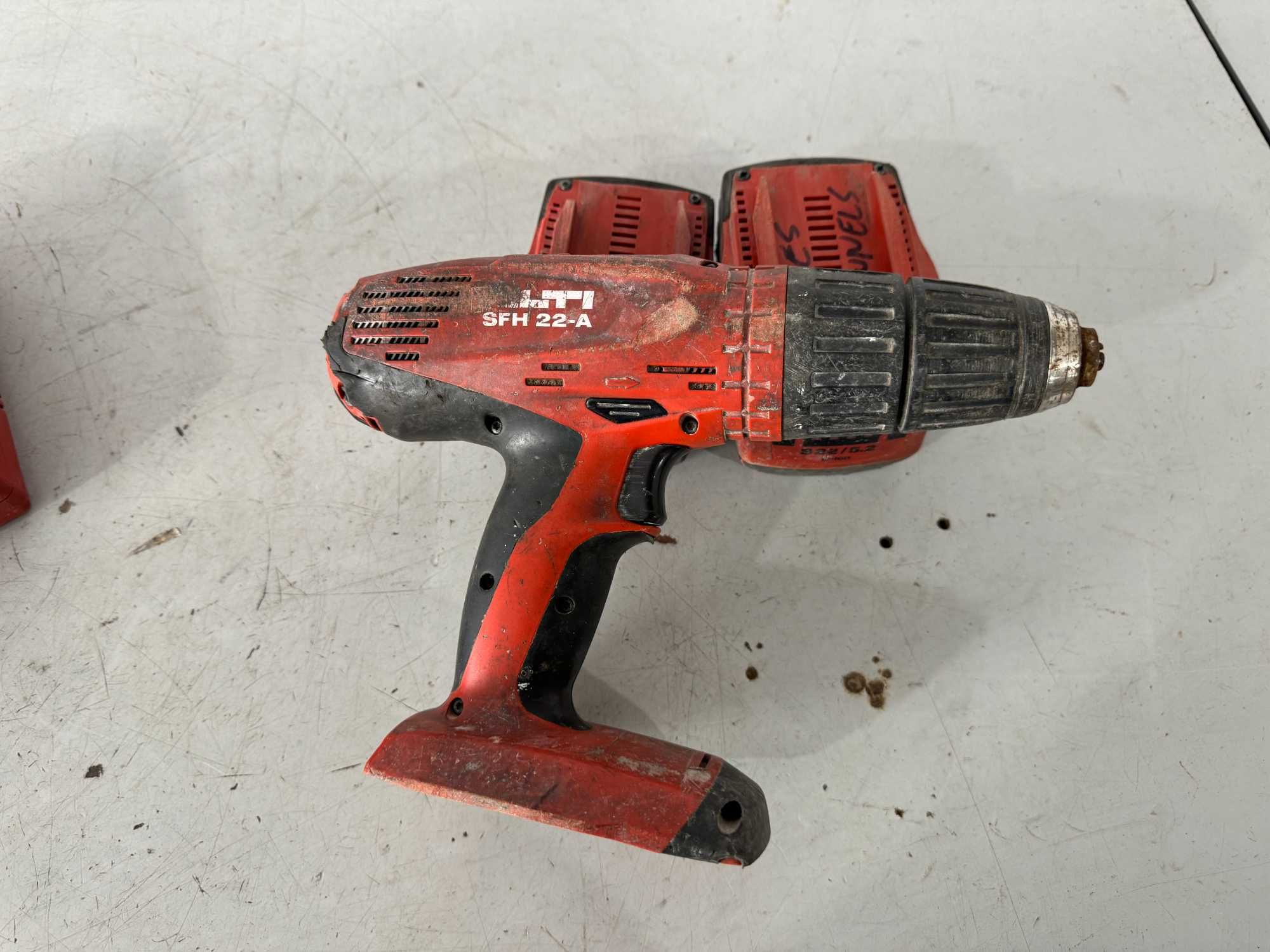 Винтоверт -  Hilti 21.6 V Li ion