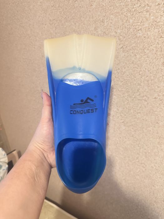 Продам ласты для плавания