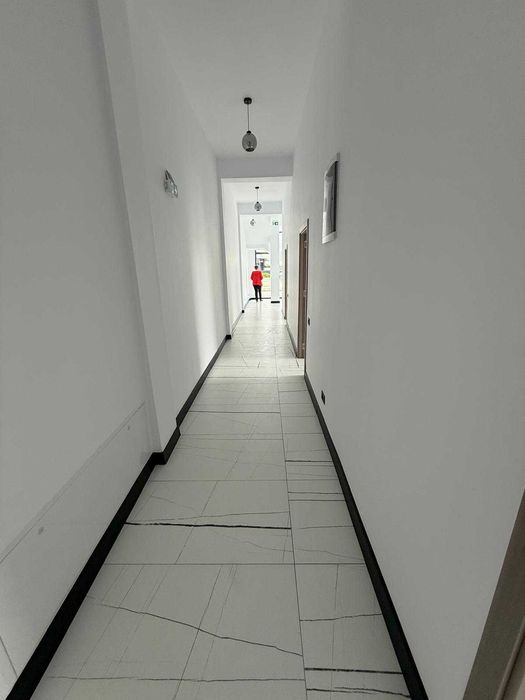 Hala de depozitare si spatiu birouri